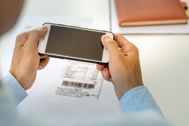 A split-screen image showcasing a person scanning a receipt with a smartphone app on one side, and a person receiving cashback rewards on their phone on the other side, illustrating the process of earning cashback on in-store purchases.