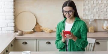 Maximize Tax Refunds: Best Apps for Tracking Deductible Expenses - Cover Image